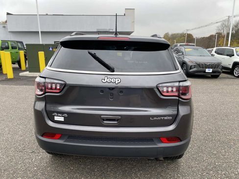 Certified 2022 Jeep Compass Limited w/ Sun and Sound Group image 4