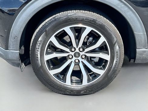 Used 2020 Ford Explorer ST AWD/4WD image 32