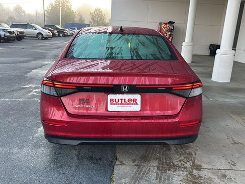 New 2026 Honda Accord SE image 4