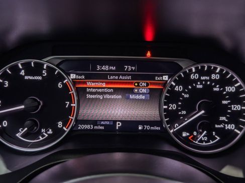 Used 2023 Nissan Rogue SV image 29