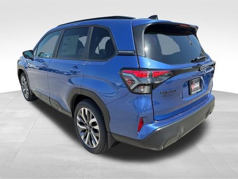 New 2026 Subaru Forester Touring AWD/4WD image 5