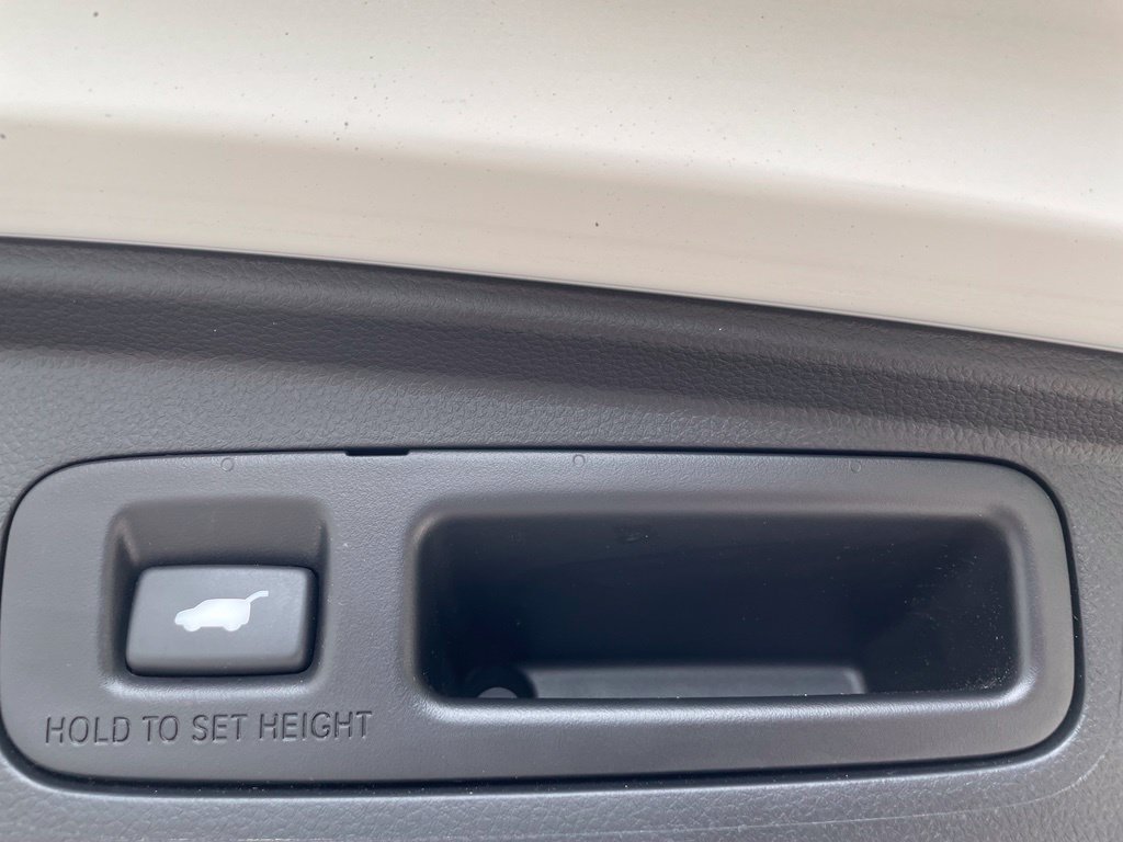 Certified 2024 Honda CR-V EX-L image 11