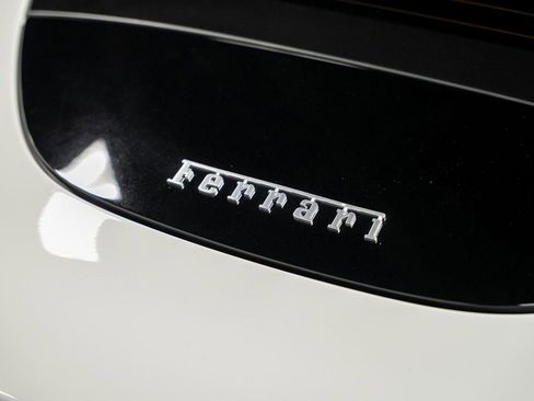 Used 2022 Ferrari Roma image 25