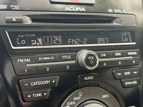 Used 2015 Acura ILX w/ Technology Package FWD image 16