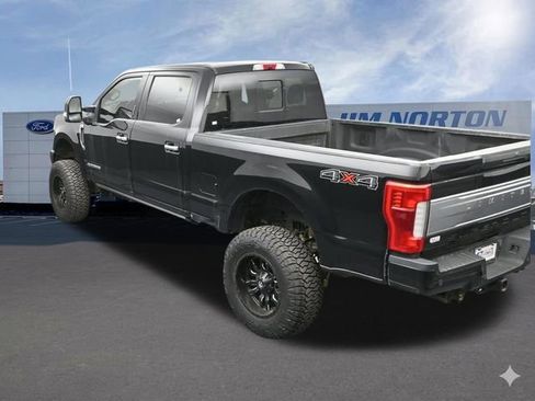 Used 2019 Ford F250 Limited AWD/4WD image 66