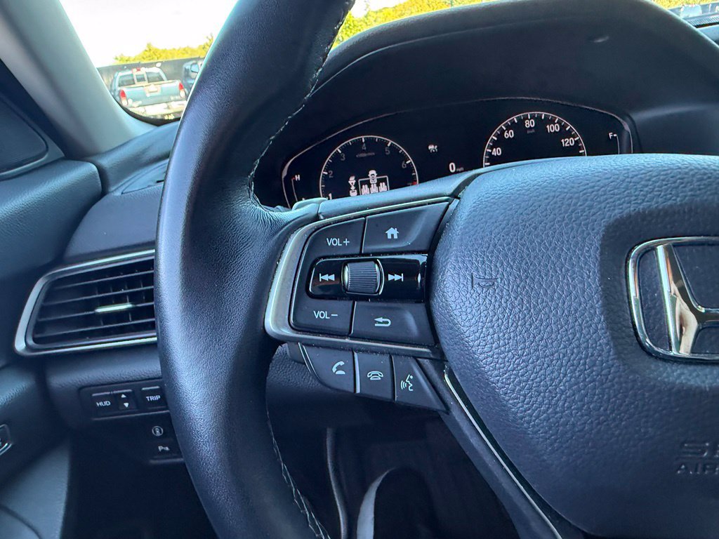 Used 2022 Honda Accord Touring image 32