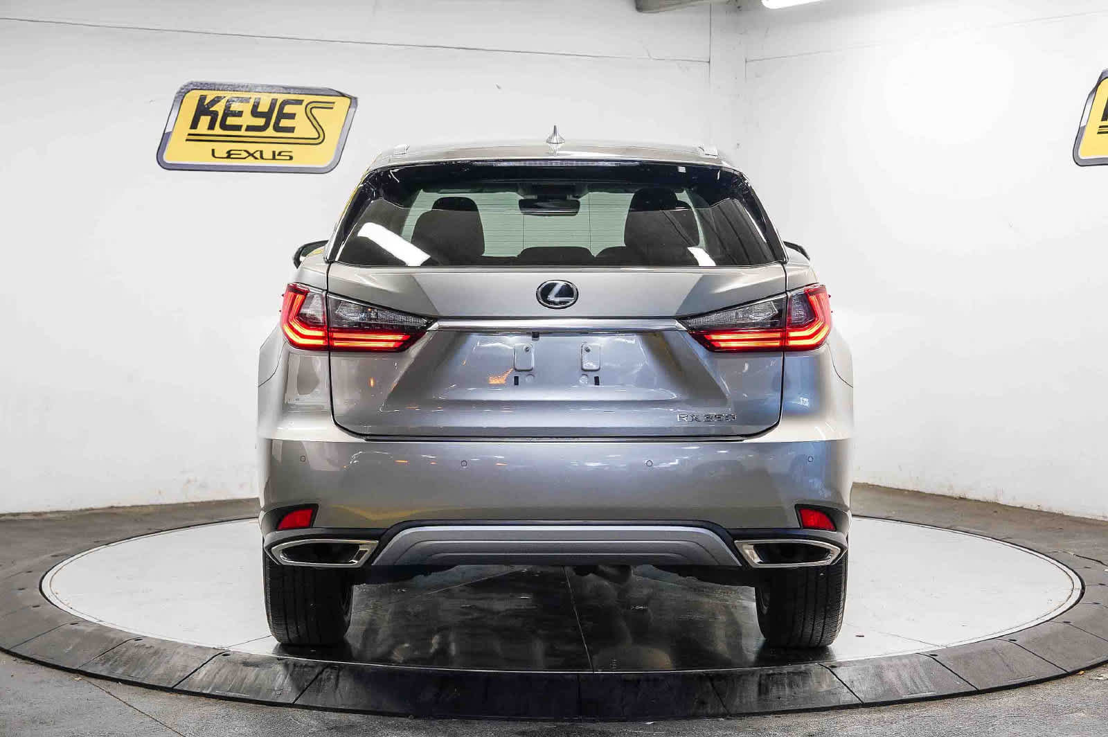 Used 2022 Lexus RX 350 FWD w/ Premium Package image 3