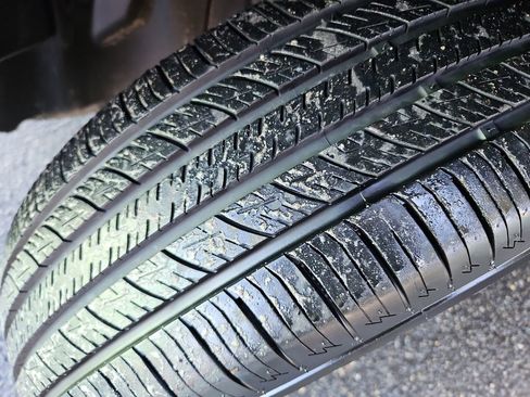 Used 2023 Jeep Compass Trailhawk image 33