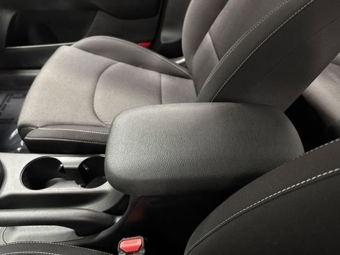 Used 2023 Kia Forte LXS w/ LXS Technology Package image 17