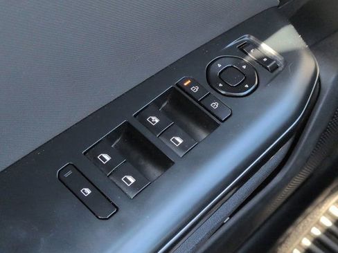 Used 2025 Kia K4 FWD image 20