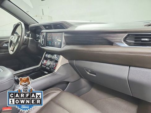 Used 2023 GMC Yukon XL Denali AWD/4WD image 44