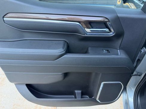 Certified 2024 Chevrolet Silverado 1500 LT AWD/4WD image 9