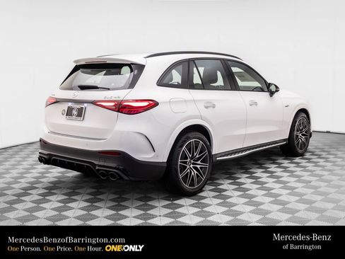 New 2026 Mercedes-Benz GLC 43 AMG 4MATIC image 6