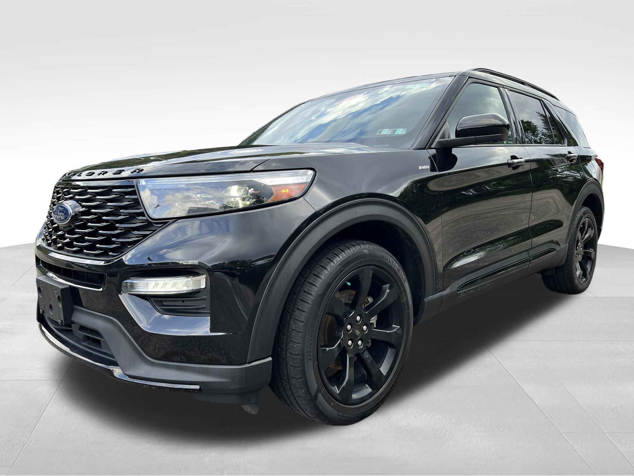 Used 2023 Ford Explorer ST-Line AWD/4WD image 11