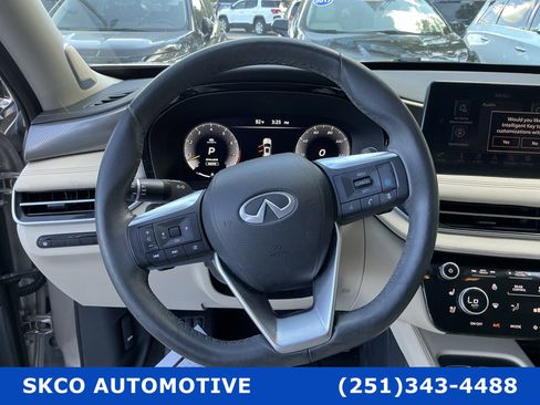 Used 2023 INFINITI QX60 Luxe w/ Performance Audio Package image 18