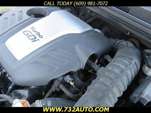 Used 2015 Hyundai Veloster Turbo image 33