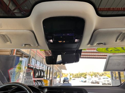 Used 2023 Lexus RZ 450e Premium image 22