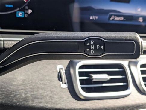 Used 2025 Mercedes-Benz GLE 450 4MATIC Coupe image 17