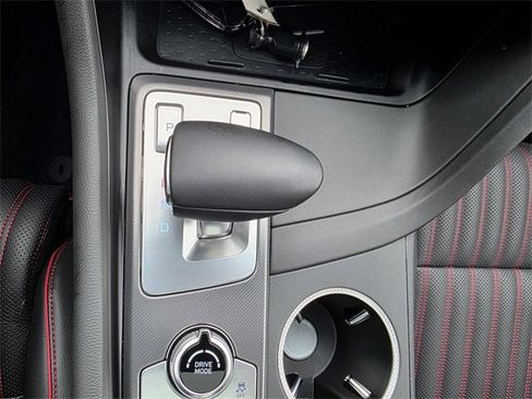 Used 2025 Genesis G70 3.3T Advanced image 19