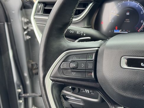 Used 2021 Jeep Grand Cherokee L Laredo AWD/4WD image 21