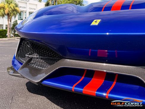 Used 2020 Ferrari 488 Pista Coupe RWD image 5