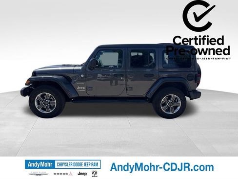 Used 2022 Jeep Wrangler Unlimited Sahara w/ LED Lighting Group AWD/4WD image 4