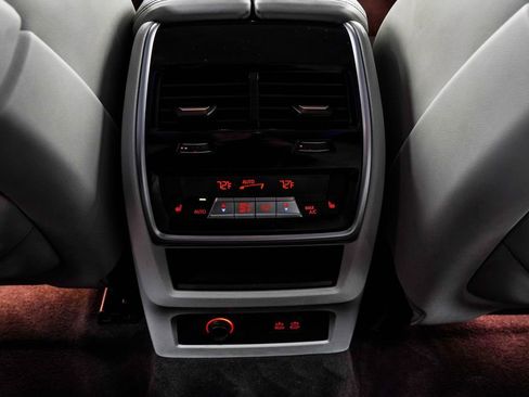 Used 2023 BMW XM image 23