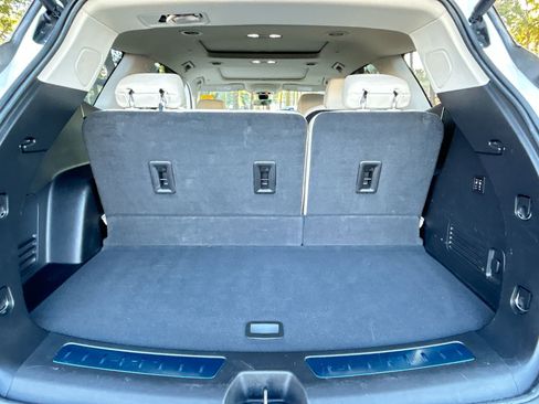 Used 2022 Buick Enclave Premium w/ Experience Buick Package image 34