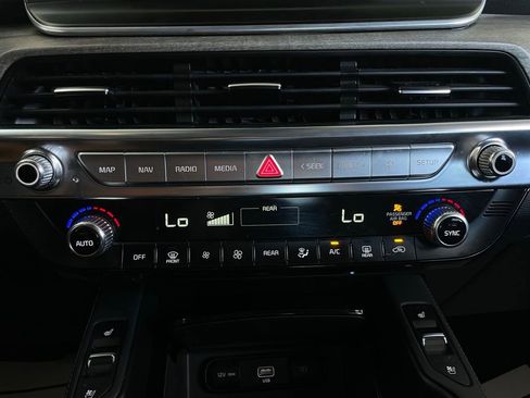 Used 2021 Kia Telluride EX w/ EX Premium Package image 44