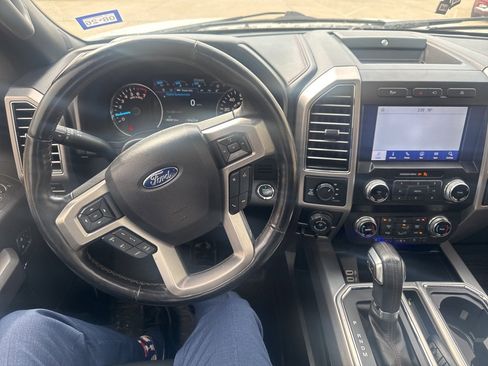 Used 2019 Ford F150 Platinum w/ Equipment Group 701A Luxury image 11