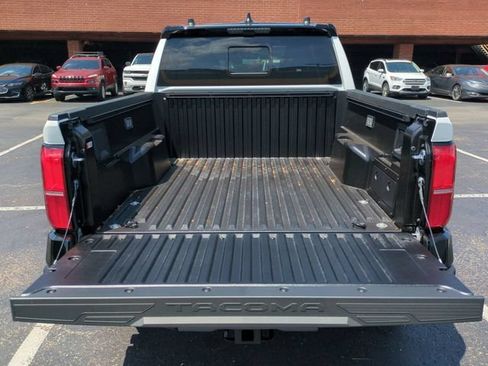 New 2026 Toyota Tacoma TRD Pro AWD/4WD image 27