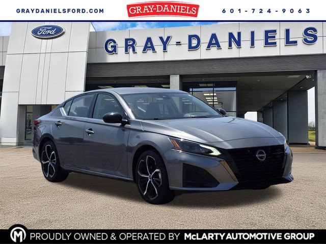 Used 2024 Nissan Altima 2.5 SR FWD 360° Tour