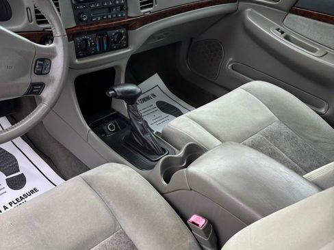 Used 2004 Chevrolet Impala LS w/ Preferred Equipment Group image 24