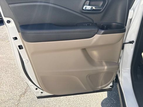 Used 2023 Honda Ridgeline RTL-E image 15