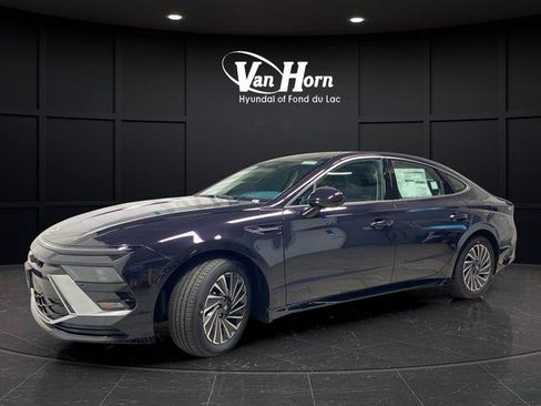 New 2026 Hyundai Sonata Limited FWD image 3
