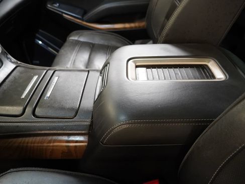 Used 2020 GMC Yukon XL Denali w/ Open Road Package AWD/4WD image 29