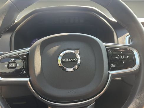 Used 2023 Volvo XC90 B6 Plus w/ Protection Package Premier AWD/4WD image 22