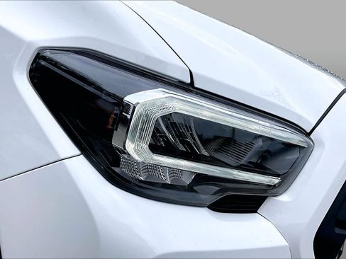 Used 2023 Toyota Tacoma TRD Off-Road w/ Advanced Technology Package AWD/4WD image 27
