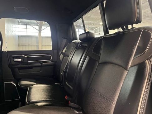 Used 2021 RAM 2500 Laramie AWD/4WD image 18