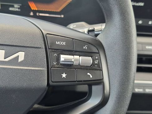 Used 2025 Kia K4 FWD image 21