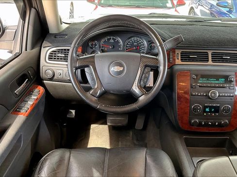 Used 2013 Chevrolet Tahoe LT image 7