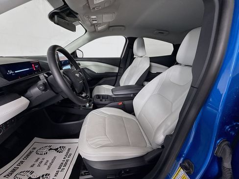 Certified 2025 Ford Mustang Mach-E Premium RWD image 2