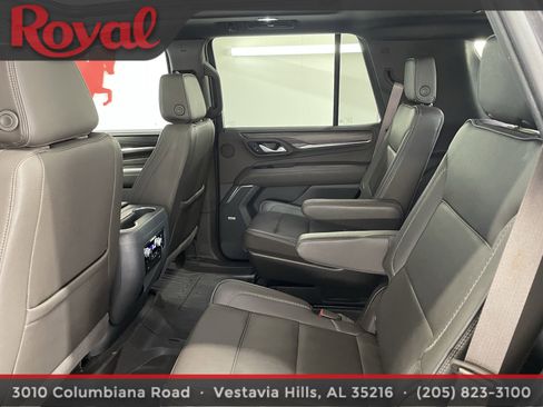Used 2023 GMC Yukon Denali w/ LPO, Floor Liner Package image 13