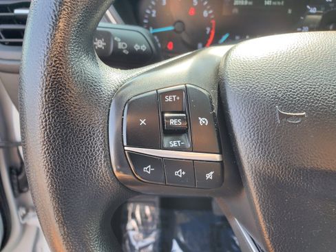 Used 2020 Ford Escape SE FWD image 15