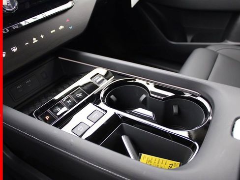 New 2025 Nissan Murano SL image 33