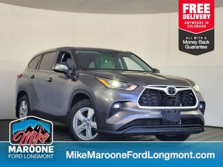 Used 2022 Toyota Highlander LE AWD/4WD video 1