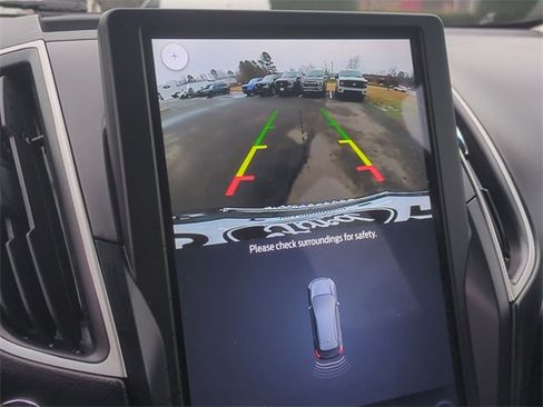 Used 2024 Ford Edge SEL image 26