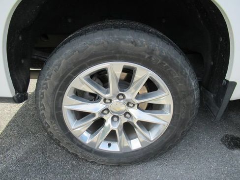 Used 2021 Chevrolet Silverado 1500 LTZ AWD/4WD image 5
