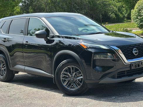 Certified 2023 Nissan Rogue S AWD/4WD image 1