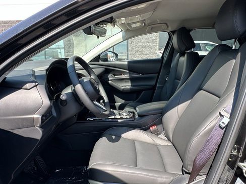 New 2025 MAZDA CX-30 AWD 2.5 S w/ Select Sport Pkg image 15